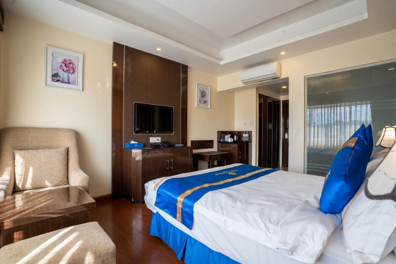 Shangrila Blu Hotel Lalitpur Экстерьер фото